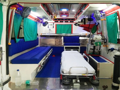 ambulance service in delhi